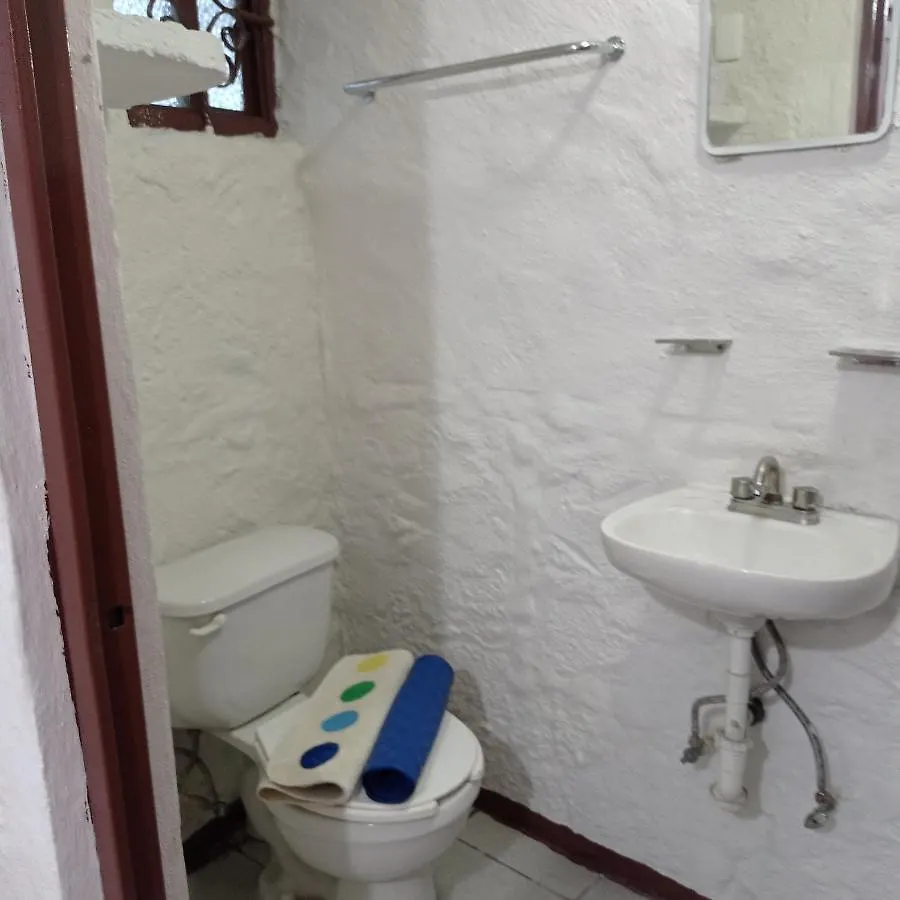Hotel Parador Inn Puebla Konukevi